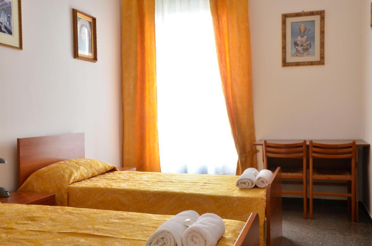 Casa Per Ferie Jpii Dom Polski Roma Dış mekan fotoğraf